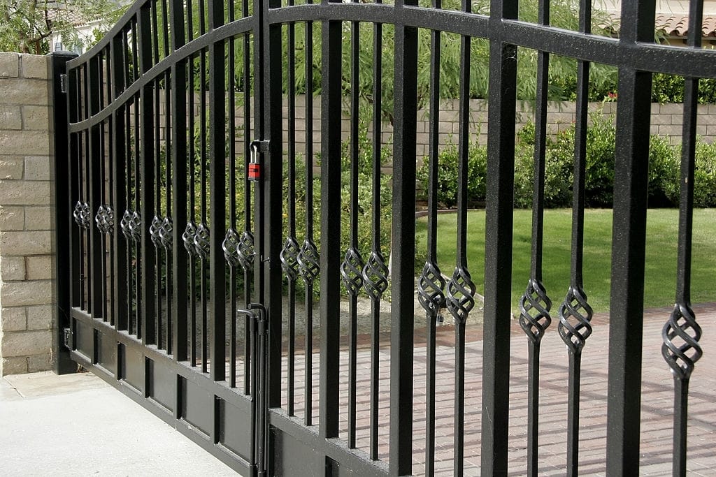 tarrant county driveway gate